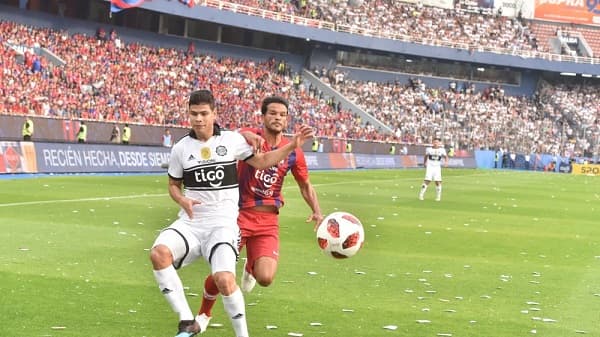 Un Cerro Porteño en racha desafía a un Olimpia extasiado
