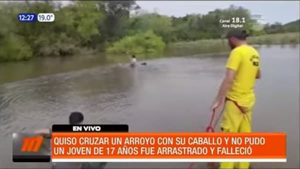 Adolescente muere al cruzar arroyo montado sobre caballo
