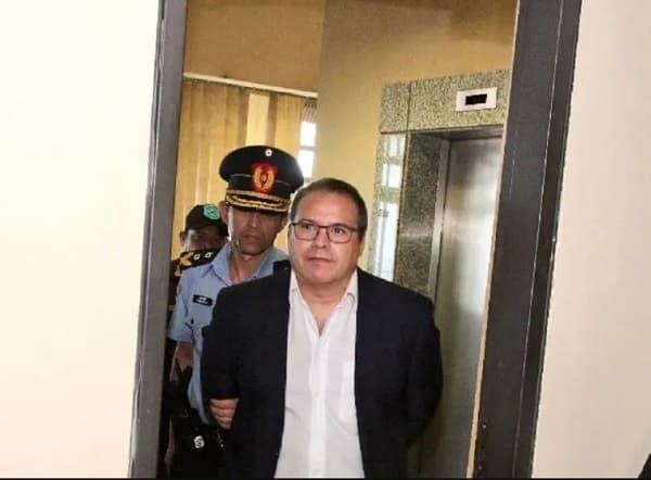 Las víctimas de Carlos Granada deben esperar tras recusación de fiscalas