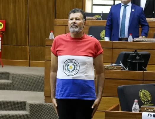 Martínez se desvincula de Cruzada Nacional y planea nueva dirección política