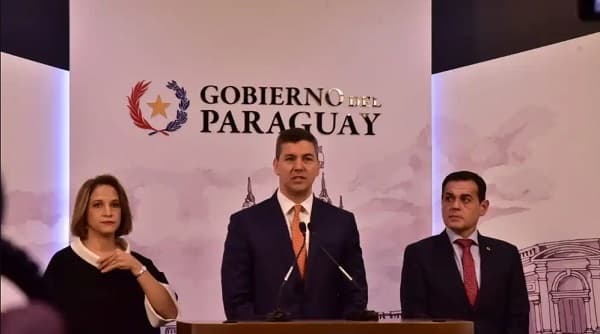 La libre navegabilidad es clave para el futuro de Paraguay, afirma presidente Peña