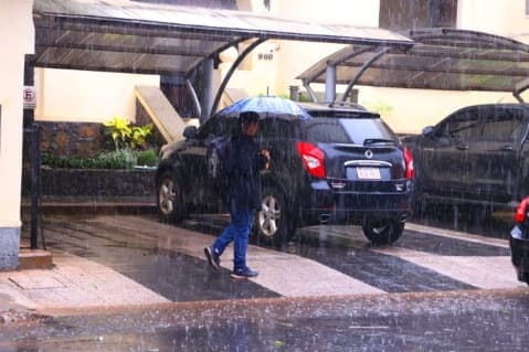 Anuncian lluvias y tormentas este viernes en gran parte del país