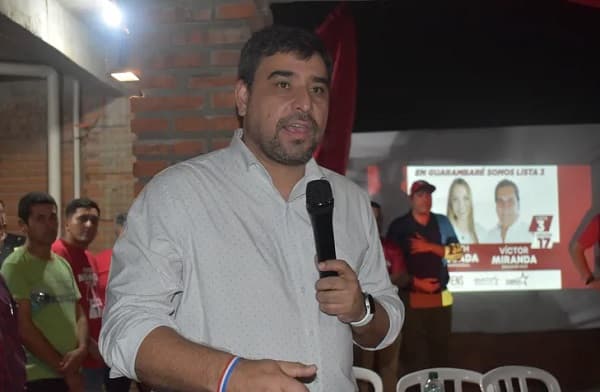 IPS Rechaza comisionamiento de Gustavo Arias: De enfermero cuestionado a una “oficinita”