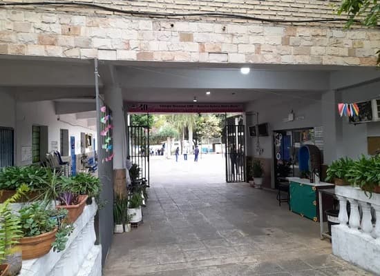 Amenaza de tiroteo obliga a suspender clases en colegio asunceno