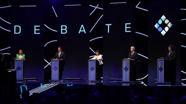 Milei y Massa protagonizan un debate electoral sin vencedores en Argentina