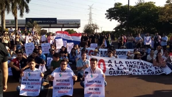 Convocan a exempleados de Itaipú en el Congreso