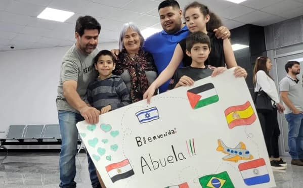Alivio y esperanza: 28 paraguayos ya repatriados desde Israel