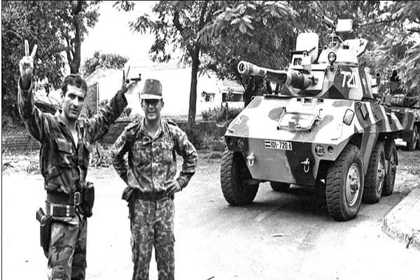 Santiago Peña promulga indemnización para veteranos de 1989: una recompensa largamente esperada