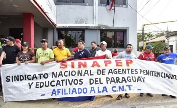 Guardiacárceles vuelven a huelga de hambre