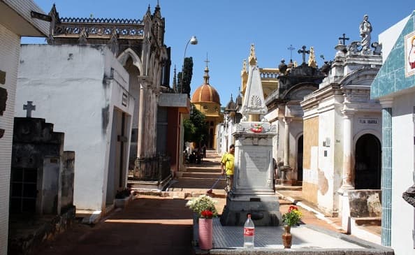 Este miércoles se conmemora el Día de Todos los Santos