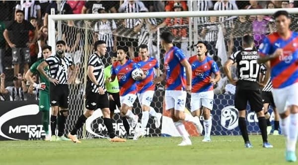¡Clásico de barrio en el Clausura! Nacional y Cerro Porteño se enfrentan