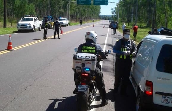 Patrulla Caminera acepta documentos digitales