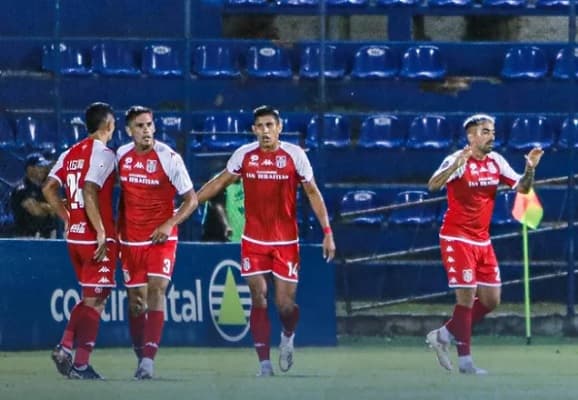 General Caballero JLM remonta, consigue la permanencia y sueña con la Sudamericana