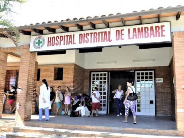 Renuncia de médicos en Hospital de Lambaré denunciando uso político