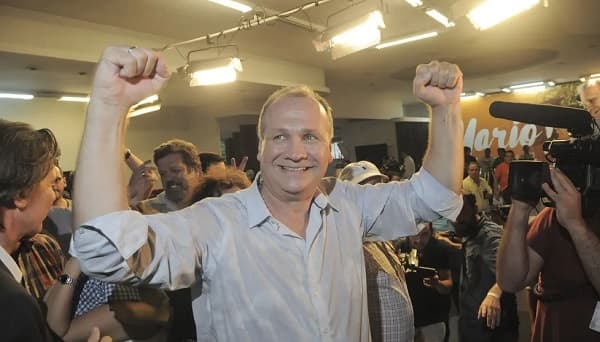 Fiscalía pide desestimar denuncia contra exintendente Ferreiro