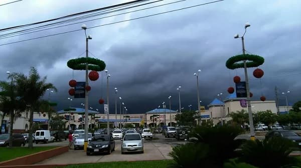 Miércoles caluroso con precipitaciones esperadas
