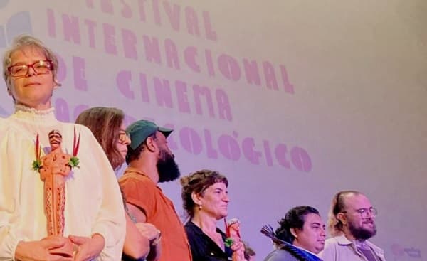Mónica Ismael, embajadora de Marca País, galardonada en Festival Internacional de Cine Agroecológico