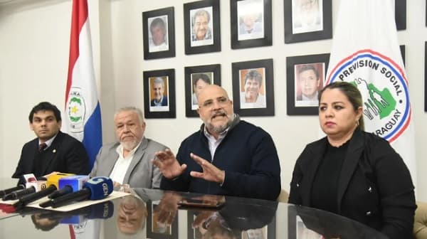 Escándalo en el IPS: Funcionaria presenta 80 reposos en un año, autoridades investigan