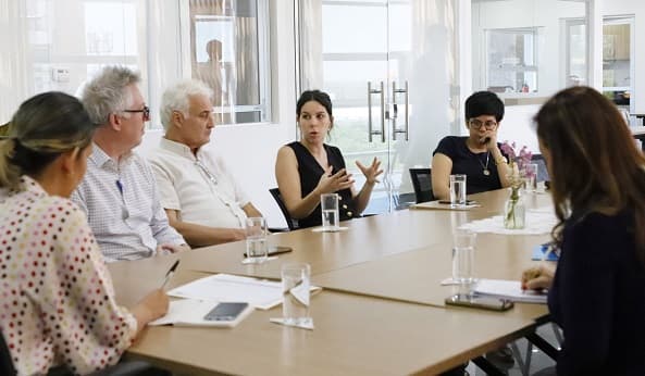 MTESS analiza contrataciones temporales en hoteles y restaurantes para verano