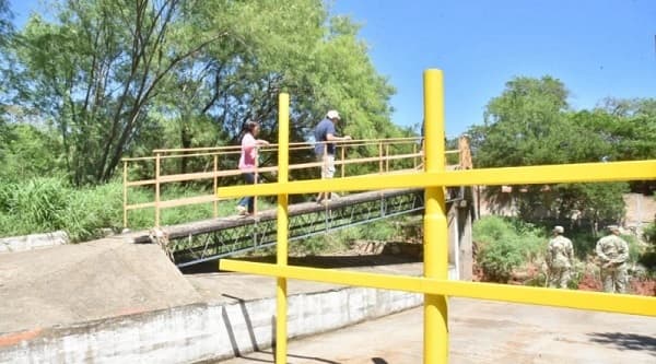 Lambaré: Reciclaje de semáforos en lugar de seguridad real. ¿Es esto un chiste?