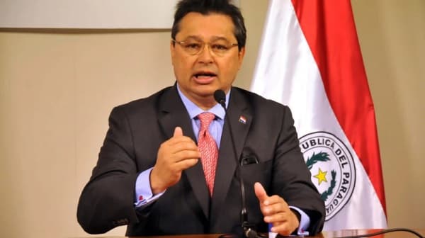 Nominación de Leite responde a intereses de Cartes