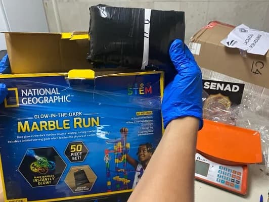 Alerta Aeropuerto: Incautan 33 Kilos de marihuana ocultos en juguetes