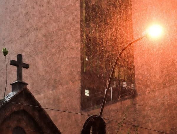 Lluvias y tormentas se extienden por todo el país