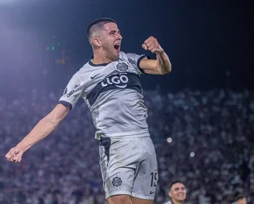 Mateo Gamarra, promesa de Olimpia, cerca de fichar con Athletico Paranaense de Brasil