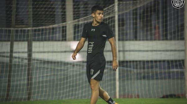Matías Almeida: La promesa goleadora que vuelve a Olimpia en 2024
