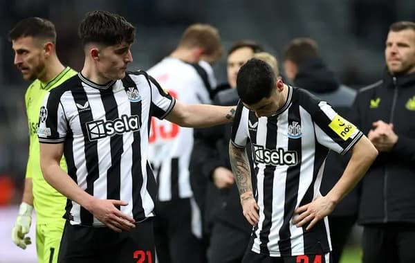 Newcastle de Almirón cae ante AC Milan y se despide de la Champions