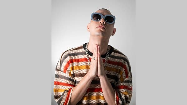 Joven artista Maqueda presenta “Luna de Miel”