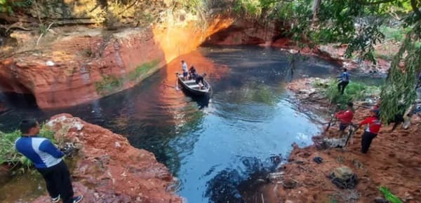 Clausuran parcialmente avenida de Lambaré para solucionar desborde del arroyo