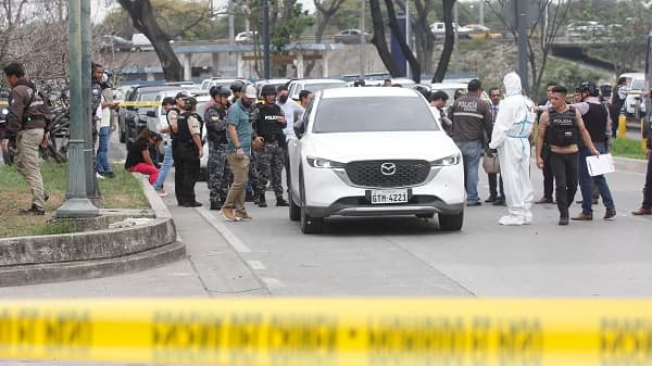 Asesinan a fiscal que investigaba a políticos y narcos en Ecuador