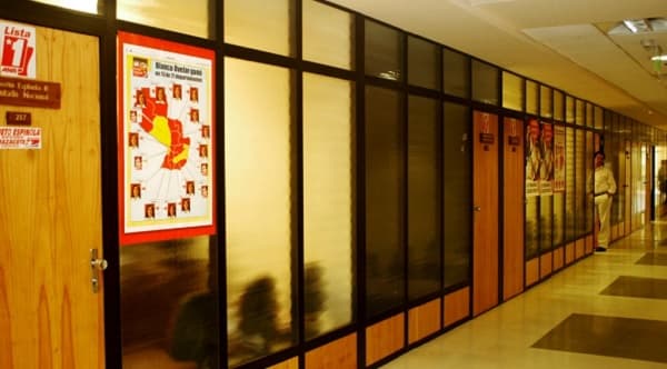 El formulario F-04: Un sospechoso permiso en la Cámara de Diputados