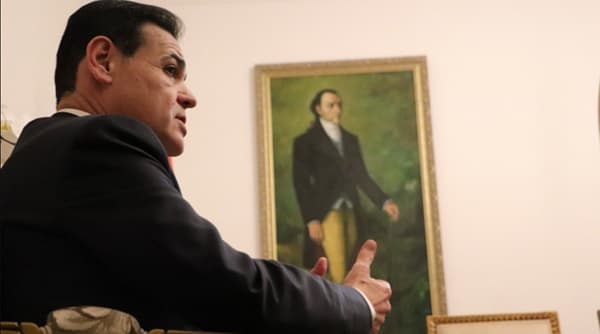 Milei nombra interventor en Hidrovía y hay expectativa de acuerdo sobre peaje