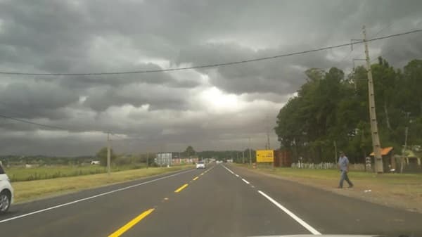Pronostican fin de semana con lluvias y tormentas