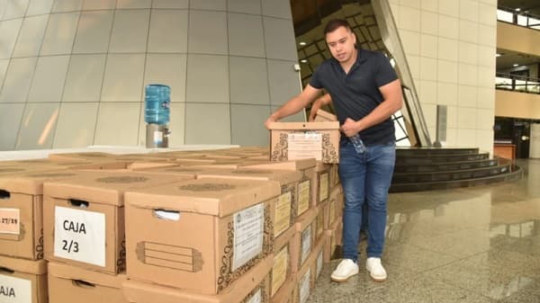 Intendente de Ciudad del Este reprocha actuar de Fiscalía por caso de kits de alimentos