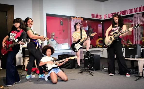 Mitakuña Rock Camp: Forjando sueños musicales