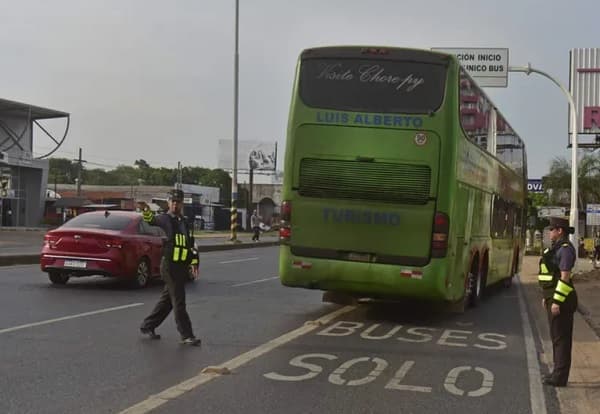 Multas de hasta G. 2.000.000 por no respetar carril único de buses, a partir del lunes 22