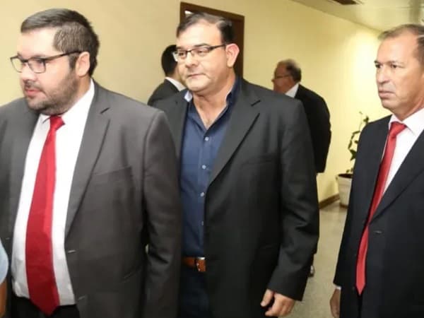 Exdiputado Tomás Rivas enfrentará juicio por caso de “caseros de oro”