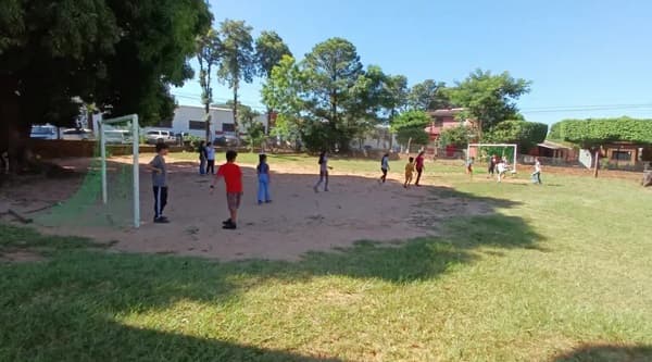Colonias de vacaciones “Vy’a Renda” brindan actividades recreativas y educativas para niños y adolescentes