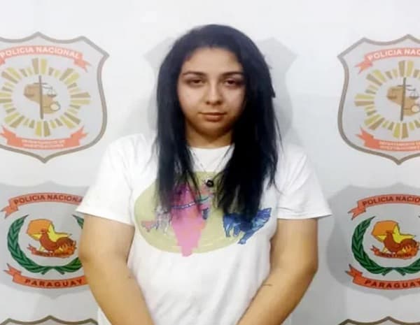 Detienen a mujer con 20 denuncias por estafa que usaba vehículo a nombre de diputado