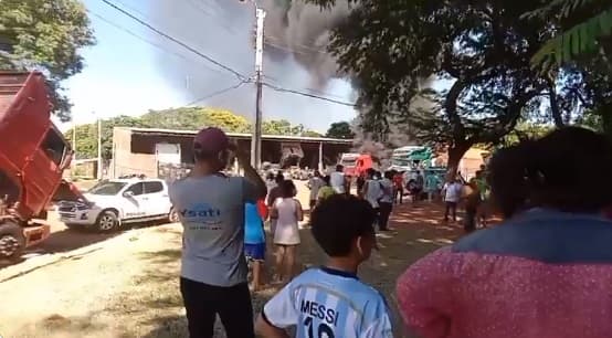 Incendio en taller de San Antonio deja un muerto