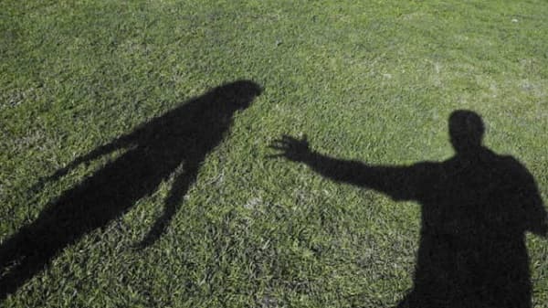 Intentan raptar a adolescente cuando salía de clases en Asunción