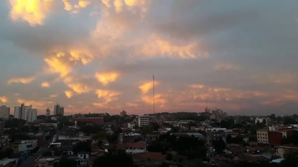 Jueves caluroso y húmedo y con pronóstico de tormentas en algunas zonas