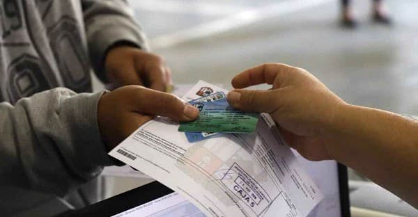 Vence plazo para renovar licencias de conducir en todo el país