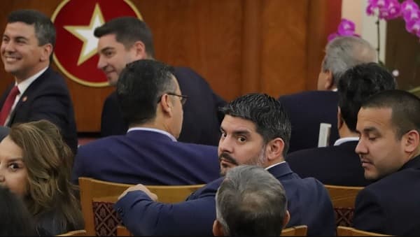 Mitic certifica inviabilidad de plan de estacionamiento de Parxin en Asunción y Municipalidad anuncia plan de rescisión