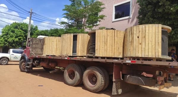 Cinco jóvenes capturados en Luque con rollos de cables robados