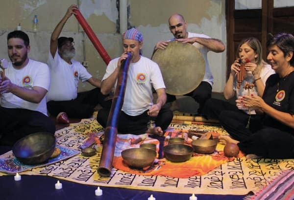 “Teatro espontáneo, del cuerpo a la escena” en Espacio E
