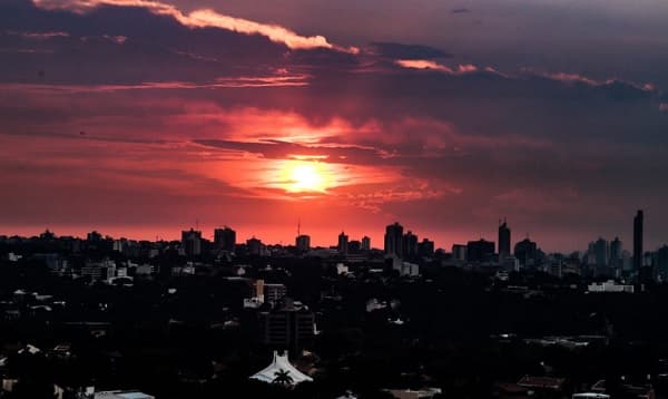 Clima: calor persistente y aumento de la probabilidad de chaparrones